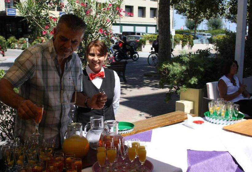 ホテル Ondina E Milazzo