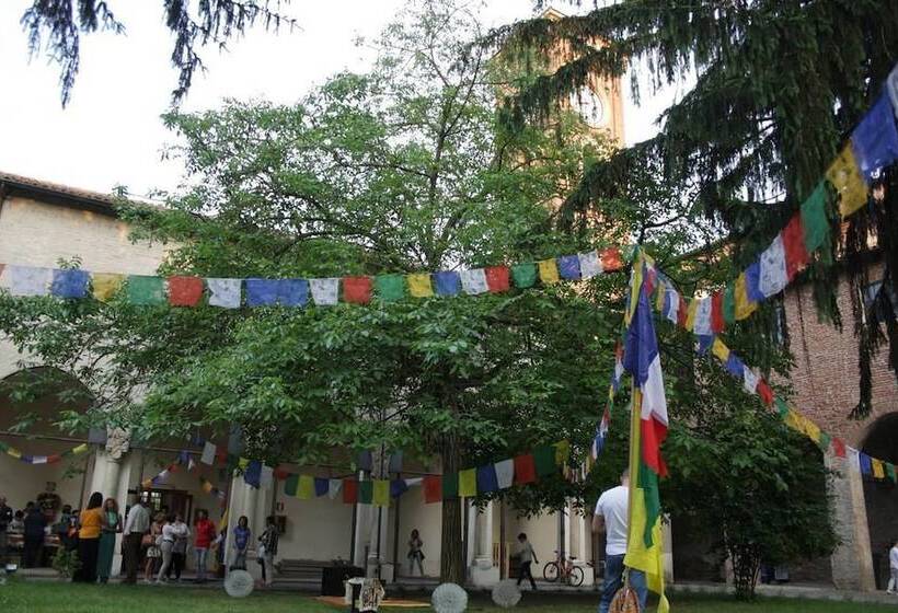 Il Chiostro Hostel And