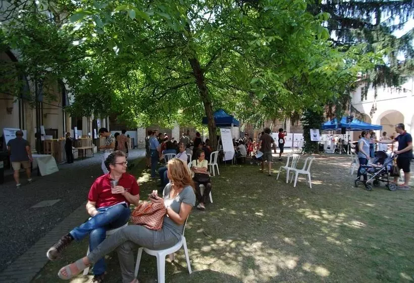 Il Chiostro Hostel And