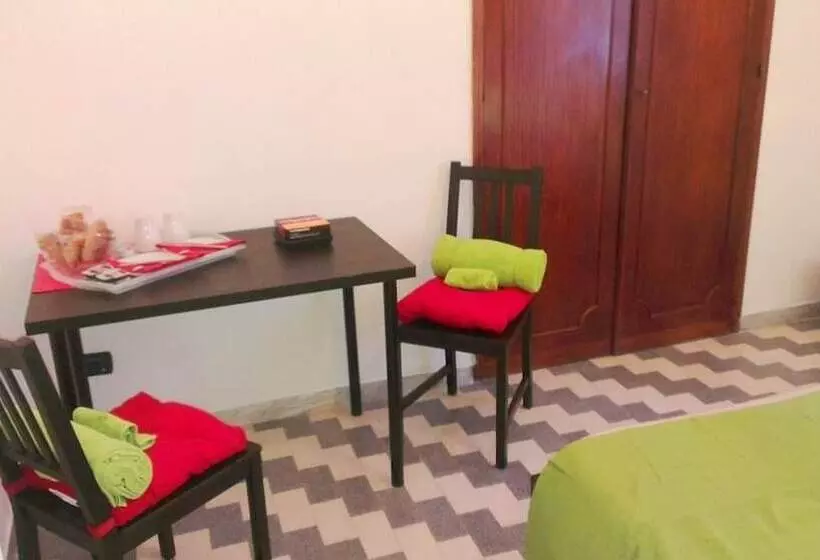 تختخواب و صبحانه A Casa Di Mario