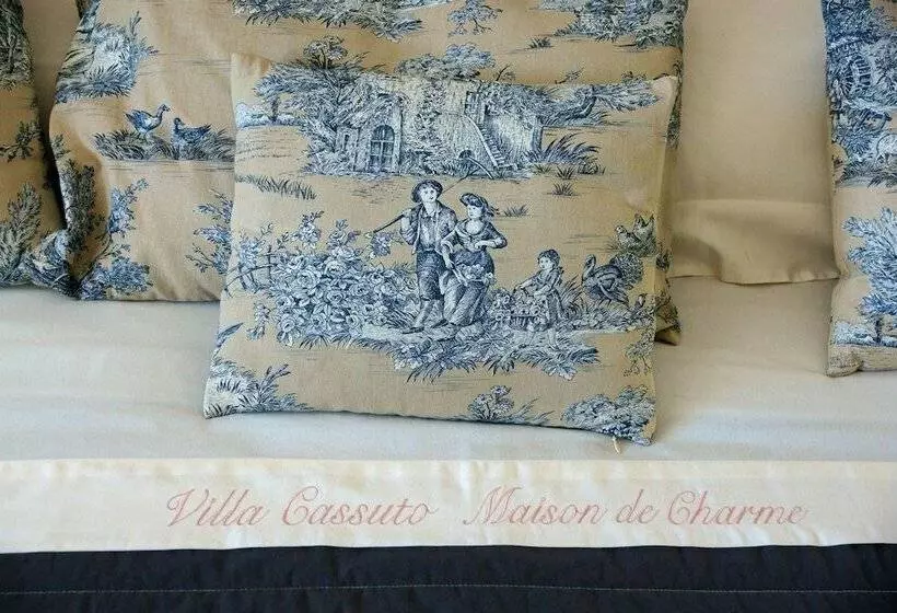 تختخواب و صبحانه Villa Cassuto Maison De Charme