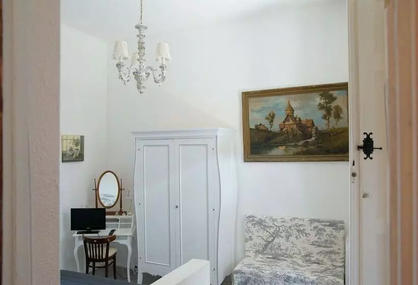تختخواب و صبحانه Villa Cassuto Maison De Charme