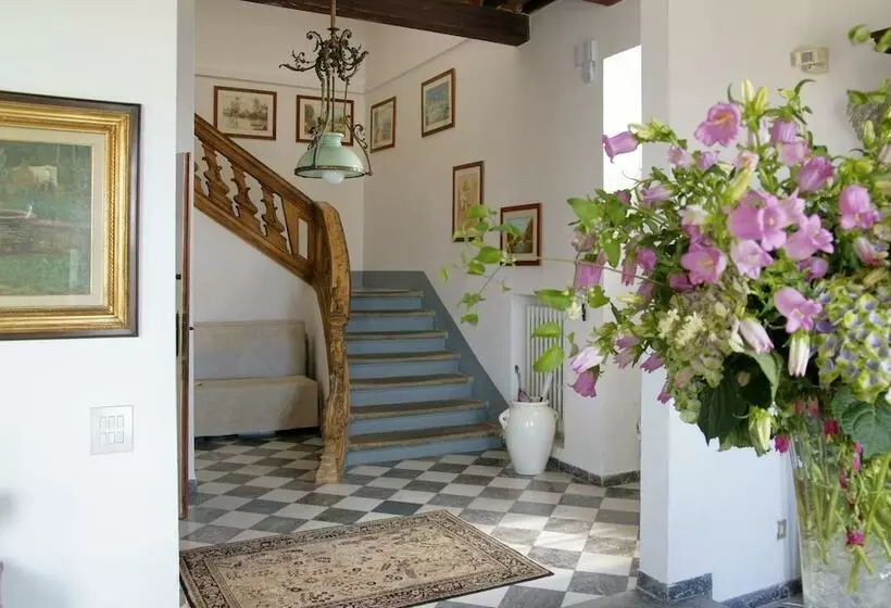 تختخواب و صبحانه Villa Cassuto Maison De Charme
