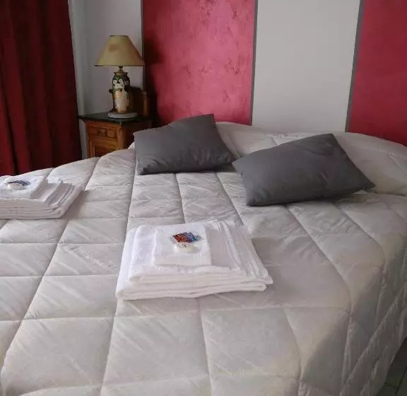 Caicai Bed And Breakfast