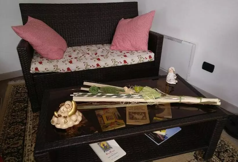 Caicai Bed And Breakfast