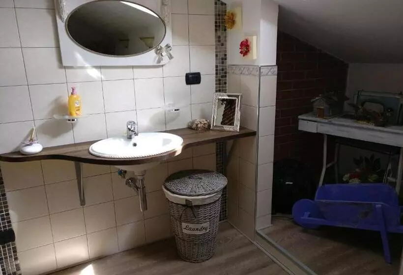 Caicai Bed And Breakfast