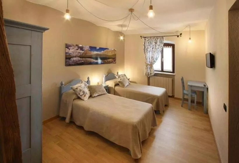 ホテル Locanda Occitana Cà Bianca