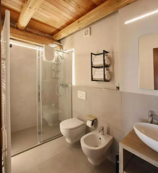 ホテル Locanda Occitana Cà Bianca