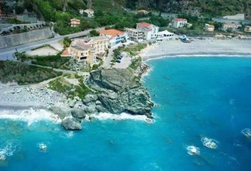 هتل Mareblu