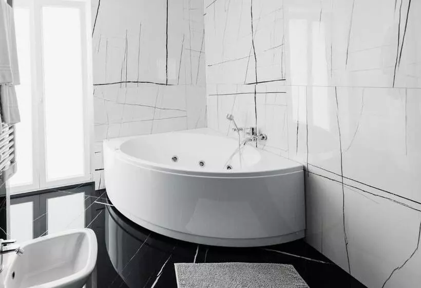 ホテル Nuova Grottella