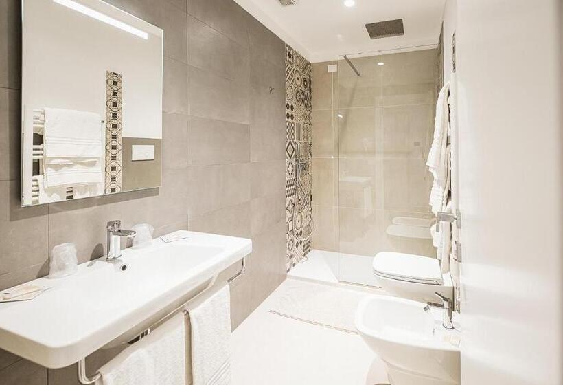 Отель Nuova Grottella