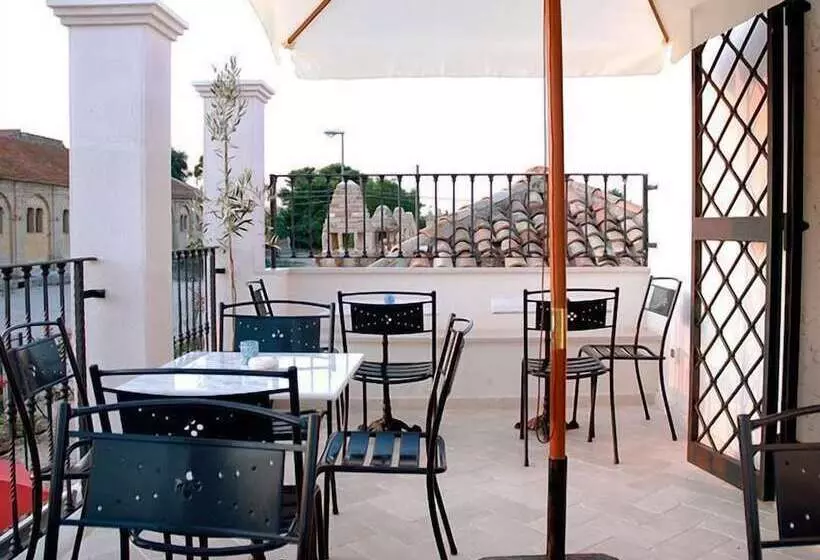 ホテル The Olive Inn