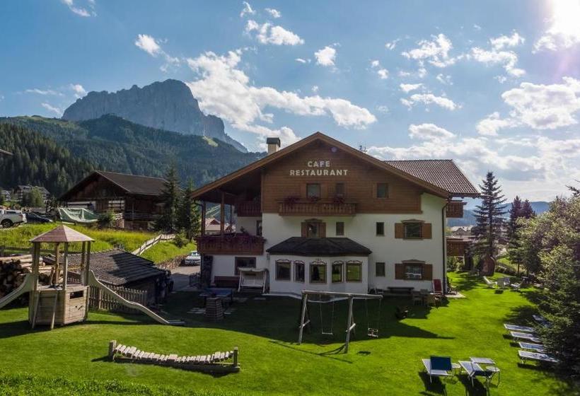 בית מלון כפרי Val