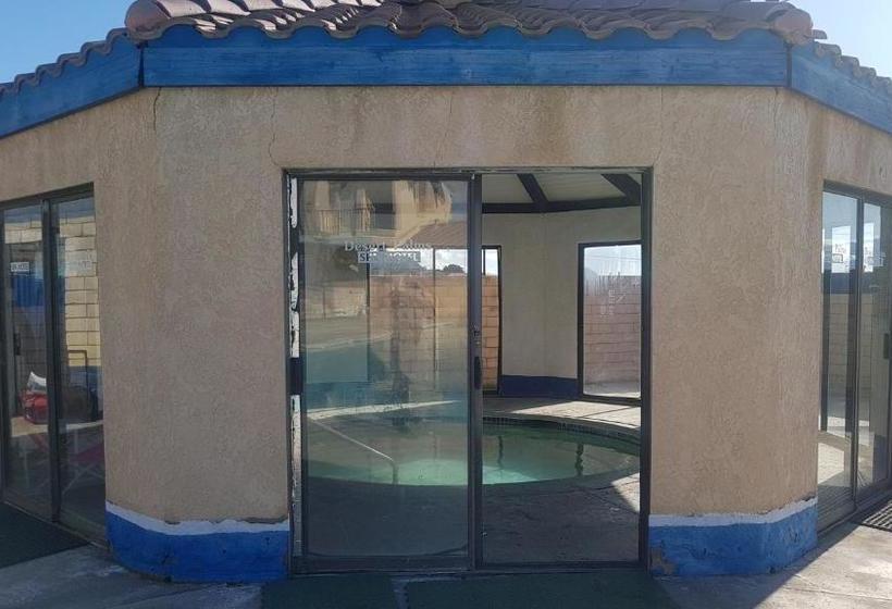 منتجع Desert Rain Spa