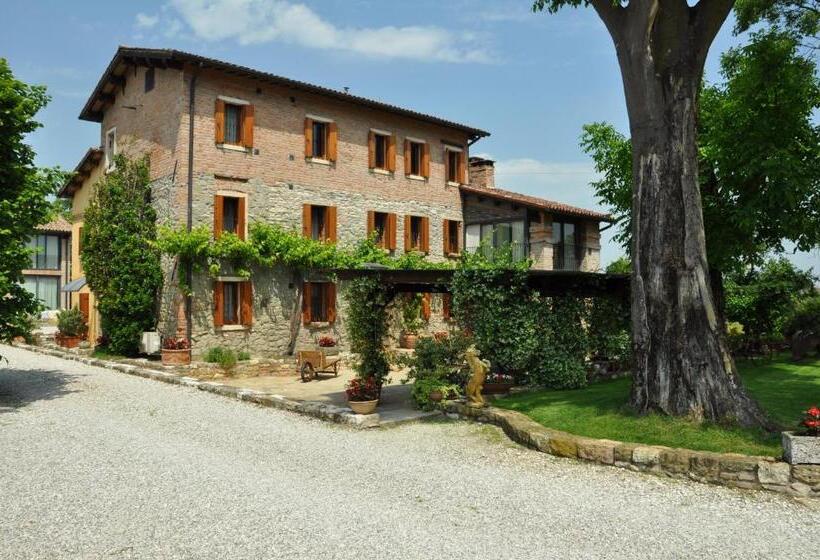 مبيت وإفطار Aiceltis