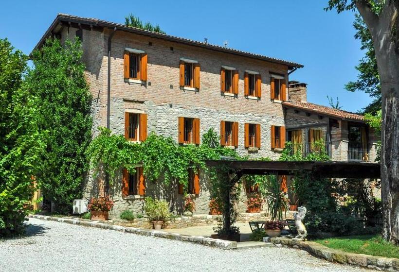 مبيت وإفطار Aiceltis