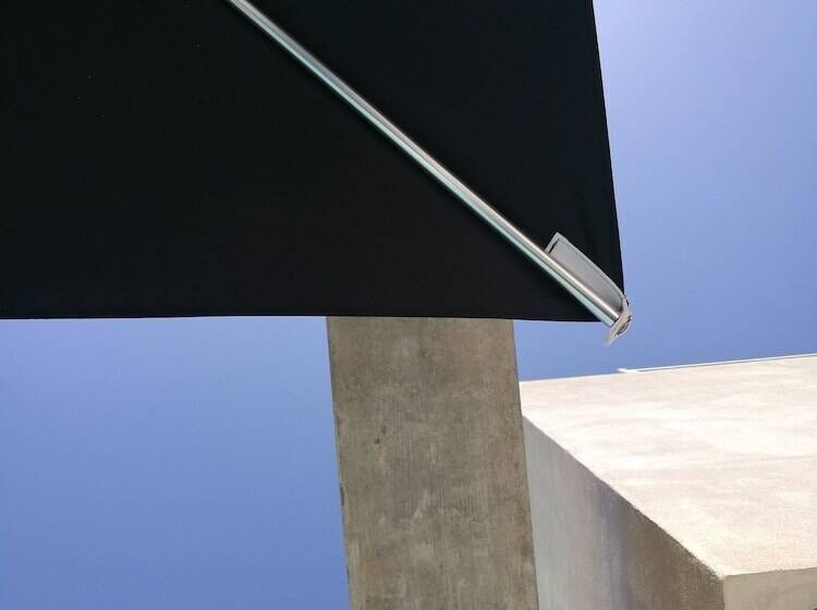 צימר Art House Quartu   Margine Rosso