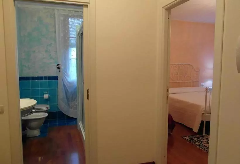 Aamiaismajoitus (B&B) I Poggiolo Di San Miniato