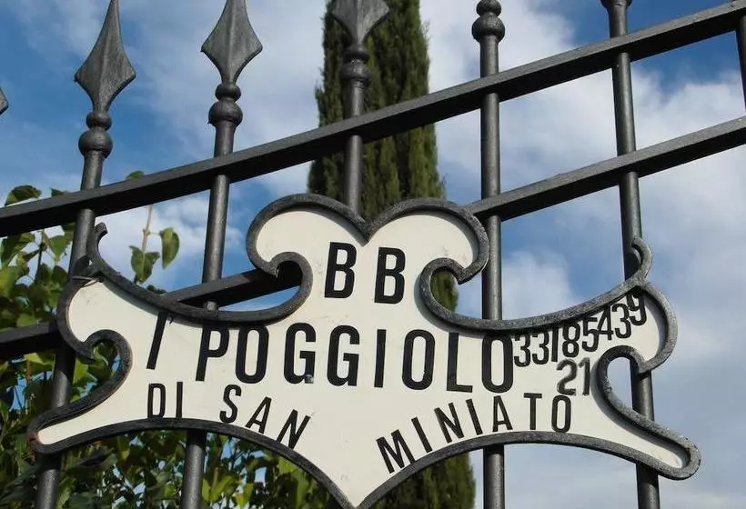 Aamiaismajoitus (B&B) I Poggiolo Di San Miniato