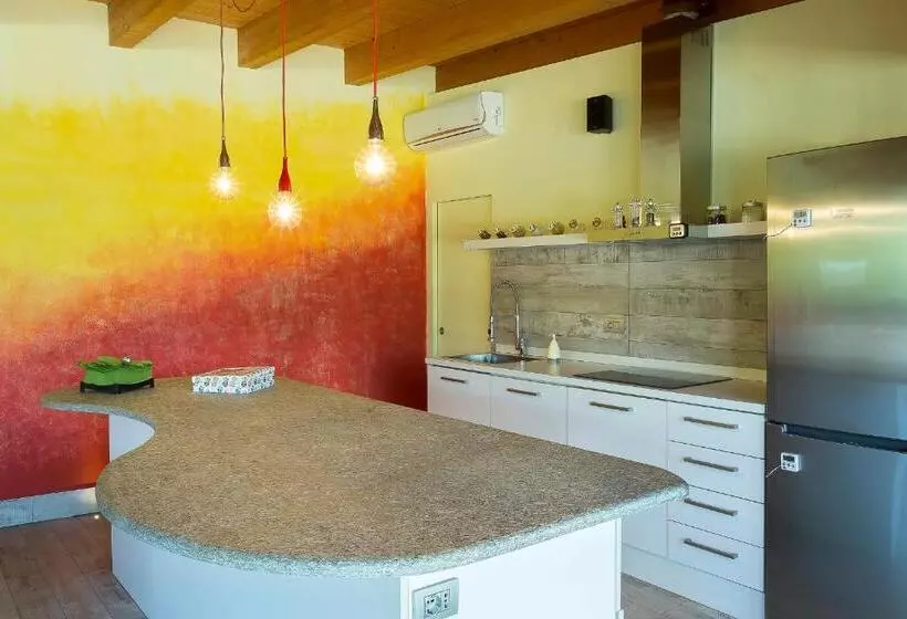 Aamiaismajoitus (B&B) Il Sambuco Innamorato