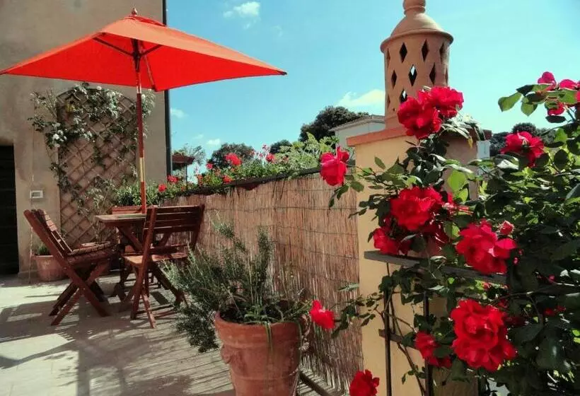 Aamiaismajoitus (B&B) La Casa Nel Borgo