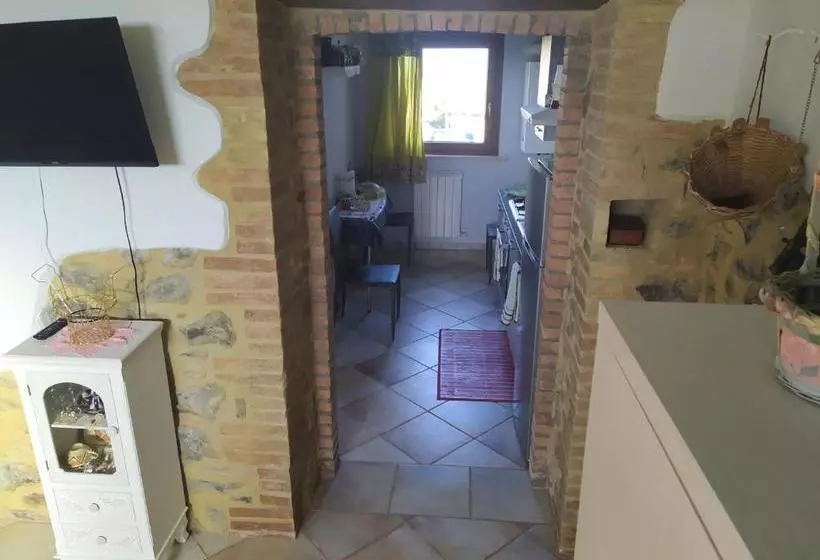 تختخواب و صبحانه La Collina