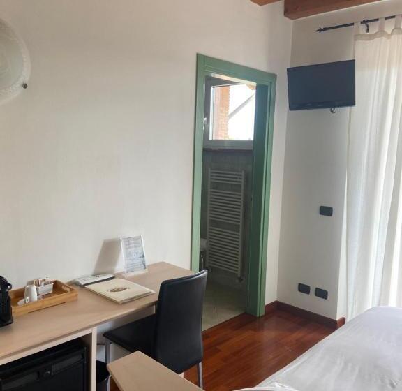 Bed and Breakfast Locanda Arizona