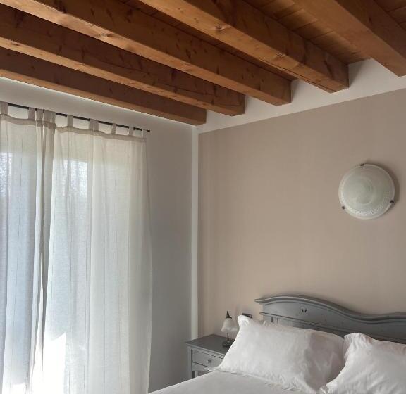 Bed and Breakfast Locanda Arizona