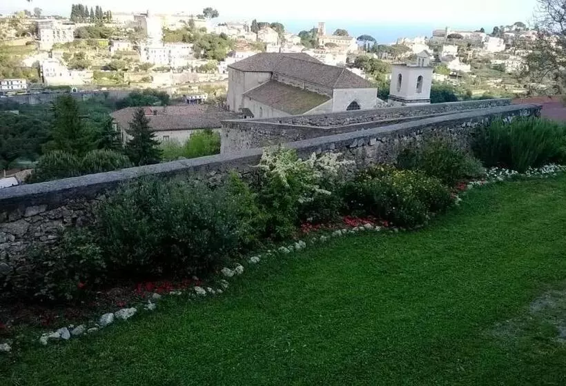 Aamiaismajoitus (B&B) Portico Del Paradiso