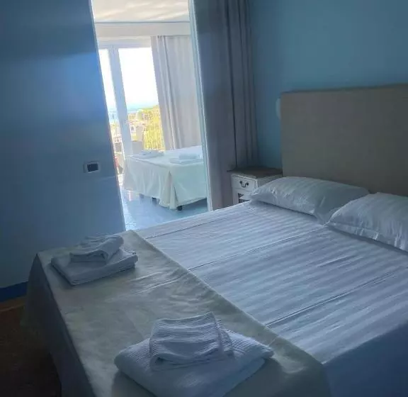 Hotelli Borgo Cacciatori