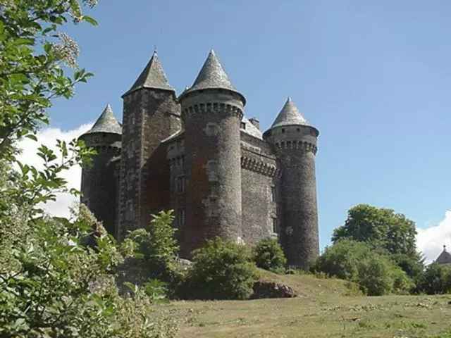 ホテル Hôtel Auberge Du Combaïre