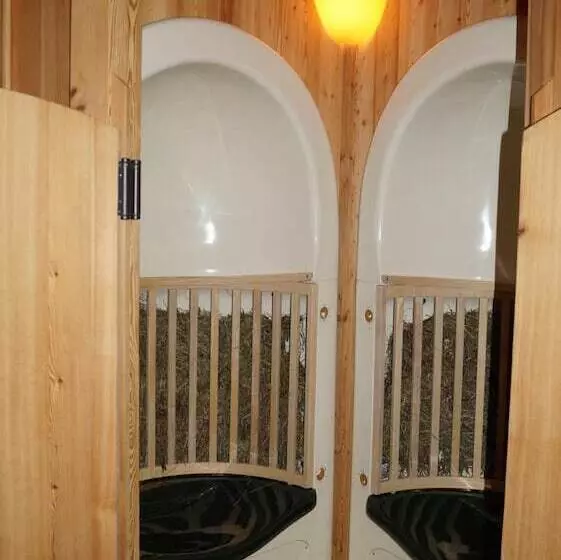 リゾートホテル Villa Anina