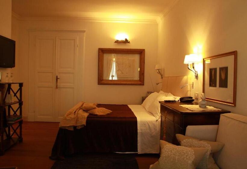 Balneum Boutique Hotel & B&b