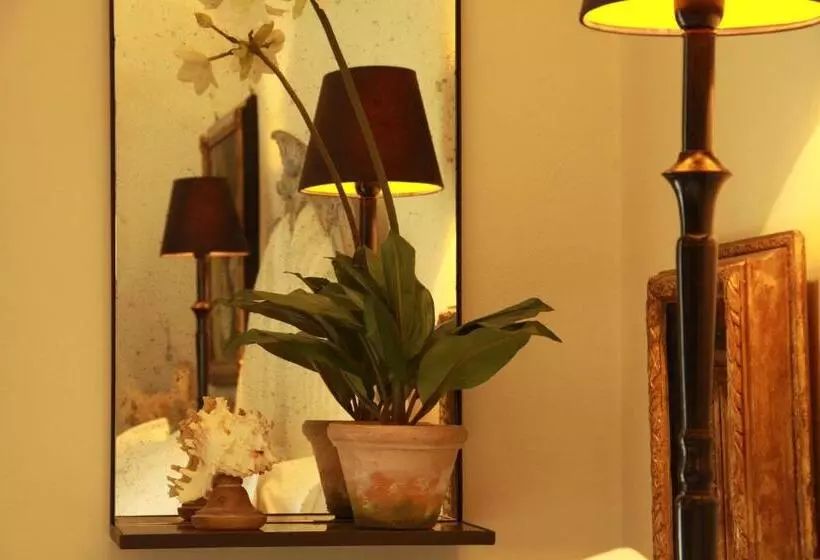 Balneum Boutique Hotel & B&b