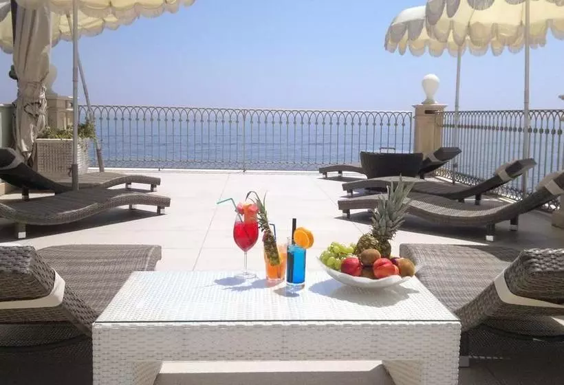 B&b Acireale   Il Cavalluccio Marino Fronte Mare