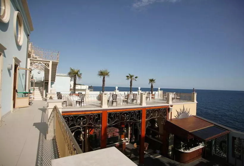 B&b Acireale   Il Cavalluccio Marino Fronte Mare