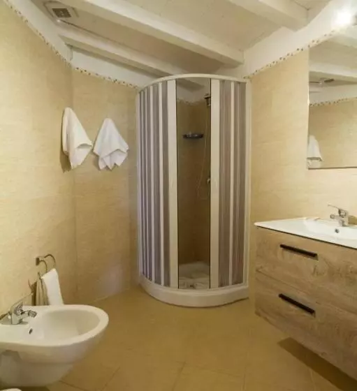 Aamiaismajoitus (B&B) Il Falconiere