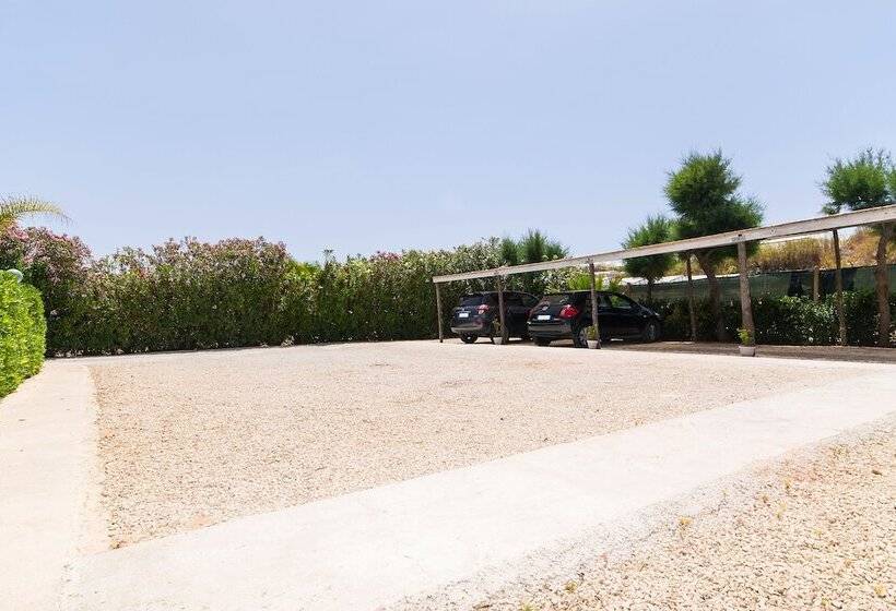 مبيت وإفطار Kamarina Land