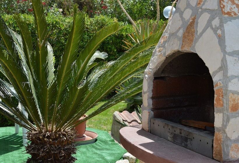 مبيت وإفطار Kamarina Land