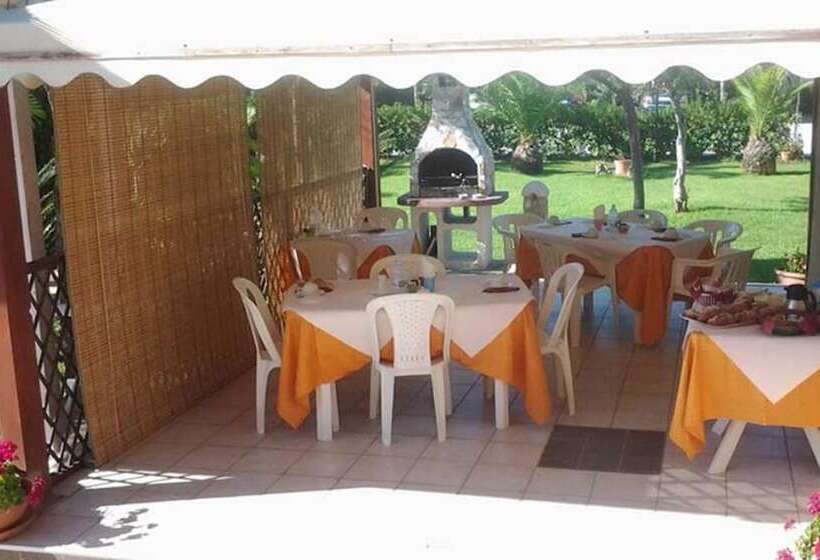 مبيت وإفطار Kamarina Land