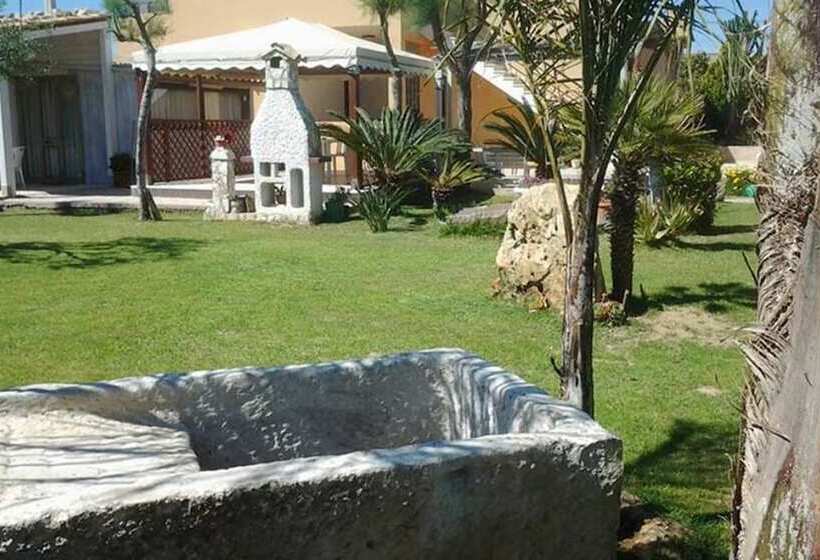 مبيت وإفطار Kamarina Land