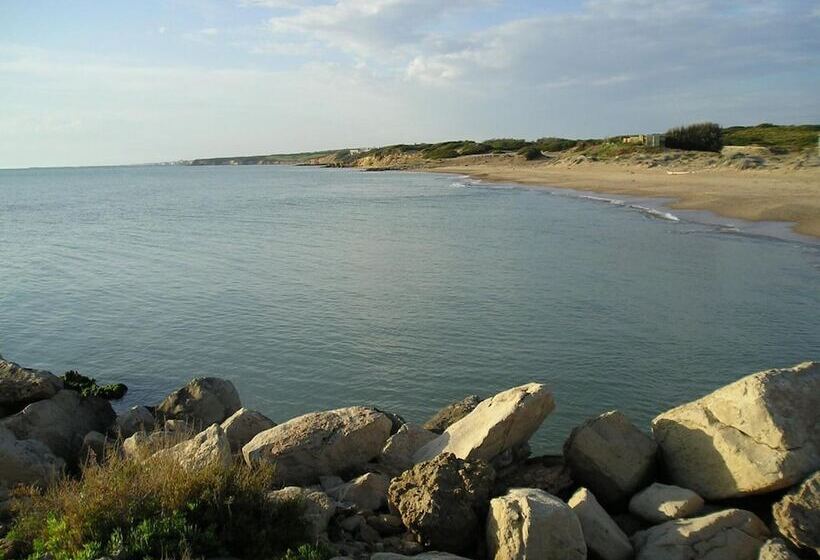 مبيت وإفطار Kamarina Land