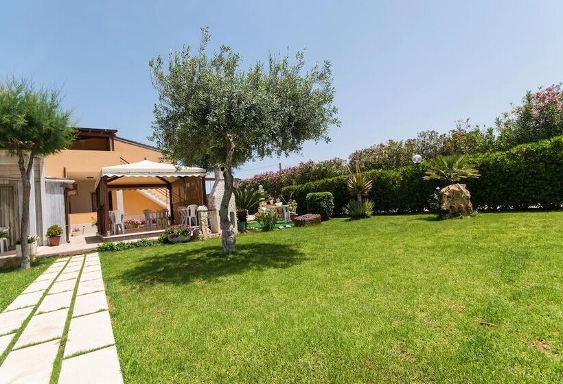 مبيت وإفطار Kamarina Land