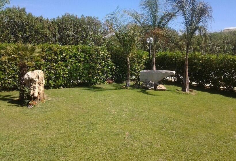 مبيت وإفطار Kamarina Land