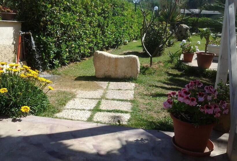 مبيت وإفطار Kamarina Land