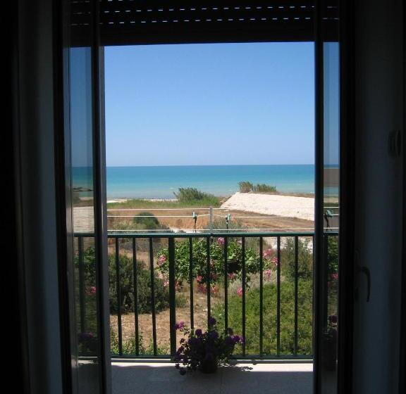 住宿加早餐  Punta Di Mola