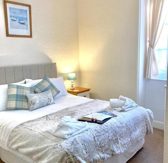 مبيت وإفطار The Mayfair