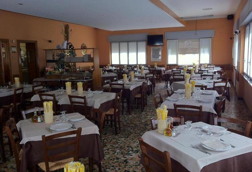 בית מלון כפרי Albergo Cristallo