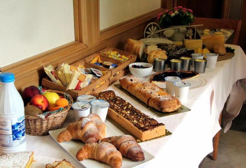 Отель Ristorante Sagittario