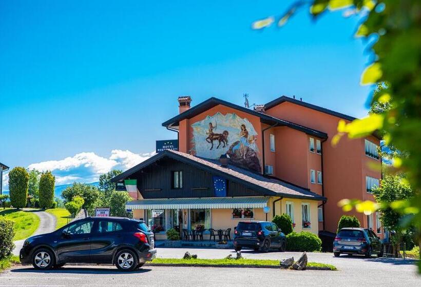 Отель Ristorante Sagittario